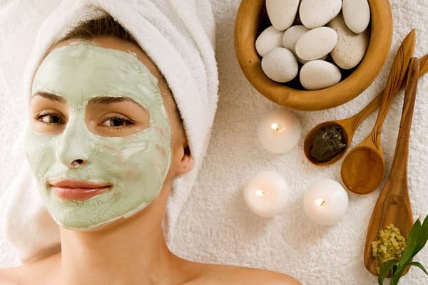 Chăm dưỡng da với 5 bước cơ bản hằng ngày 6 dap-cac-loai-mat-na-tre-hoa-da-mat-phu-hop-nhat-voi-ban-3-1