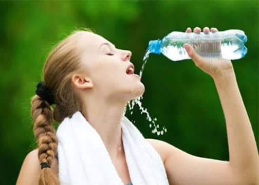 Cách giảm cân nhanh hiệu quả 2 uong-nuoc-giam-can-hieu-qua-tai-nha