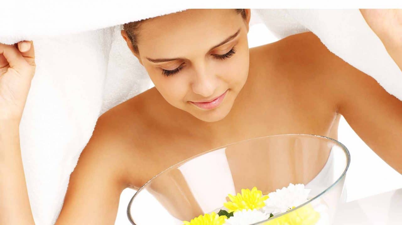 5 bước tự thiết kế liệu trình trẻ hoá da mặt tại nhà, hiệu quả như ở Spa 4 xong-hoi-lam-thong-thoang-lo-chan-long-thu-gian-2-1